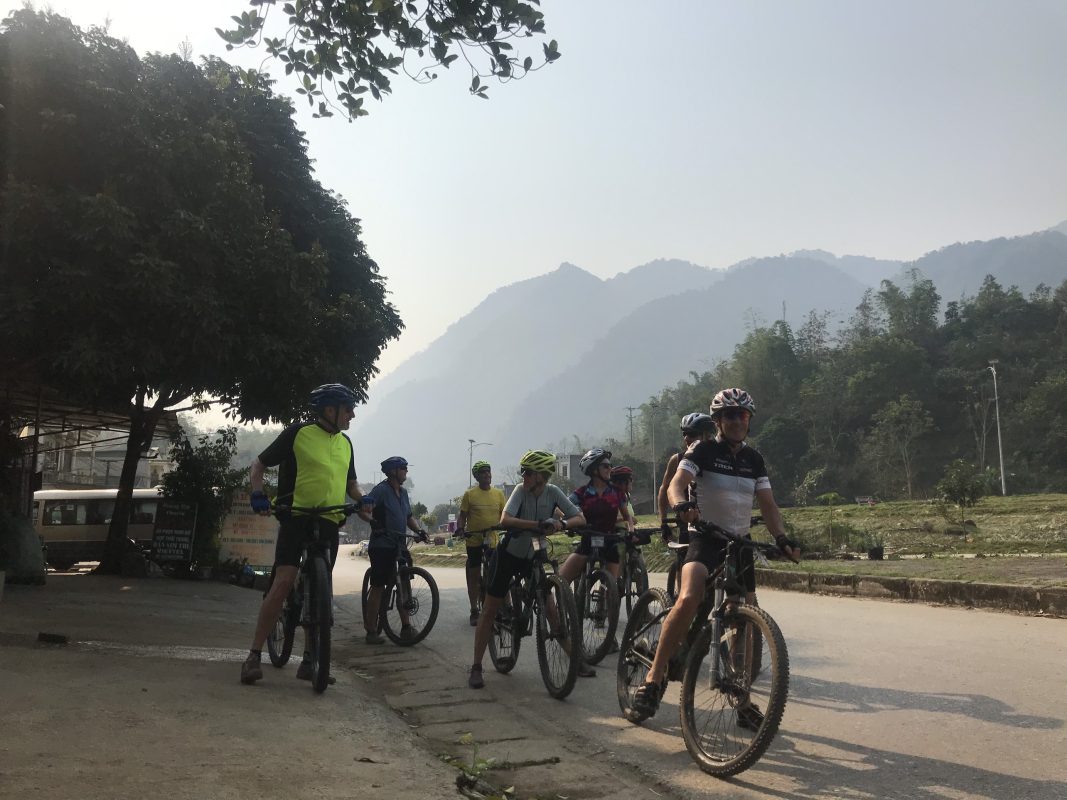 Bicycle Tour Hanoi Mai Chau Pu Luong 4 Days